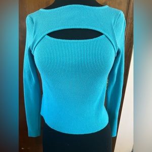 Long sleeved ribbed knit cutout top